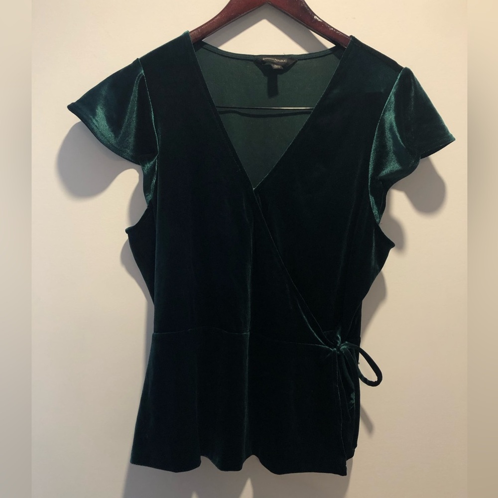 Women's Emerald Velvet Wrap Top